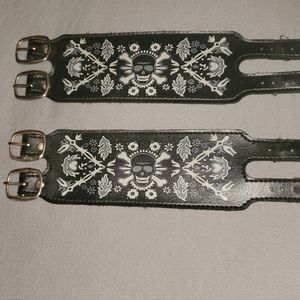 Faux leather bracelets with skulls.